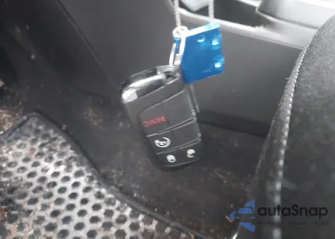 2019 Jeep Renegade Latitude 4X4 z USA, uszkodzony, nr VIN ZACNJBBB1KPJ76921